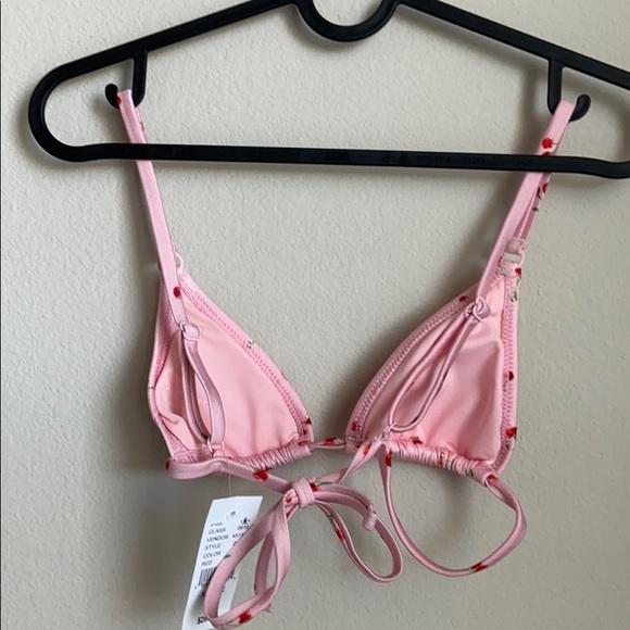 PacSun swimming top - Picture 3 of 3